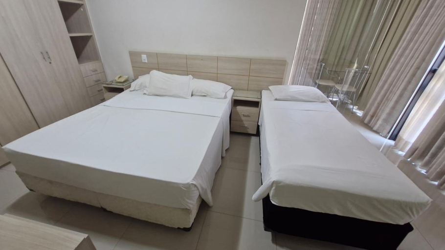 Others 5, Garvey - flat 638, Brasília