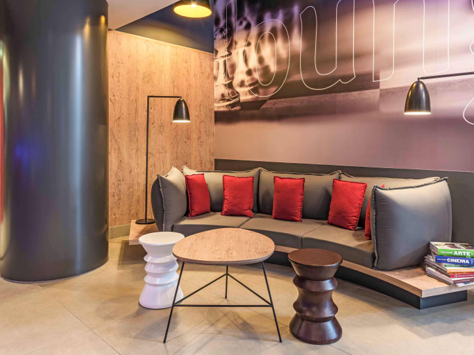 Public Area 3, ibis Santos Valongo, Santos