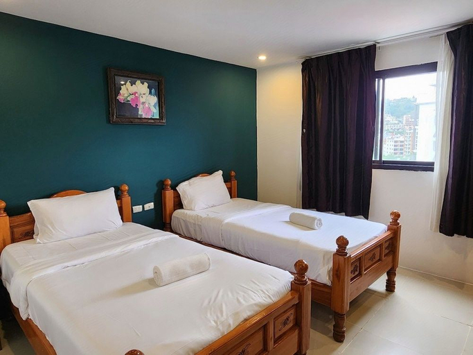 Bedroom 2, Patong Dynasty Royal Hotel, Phuket Island