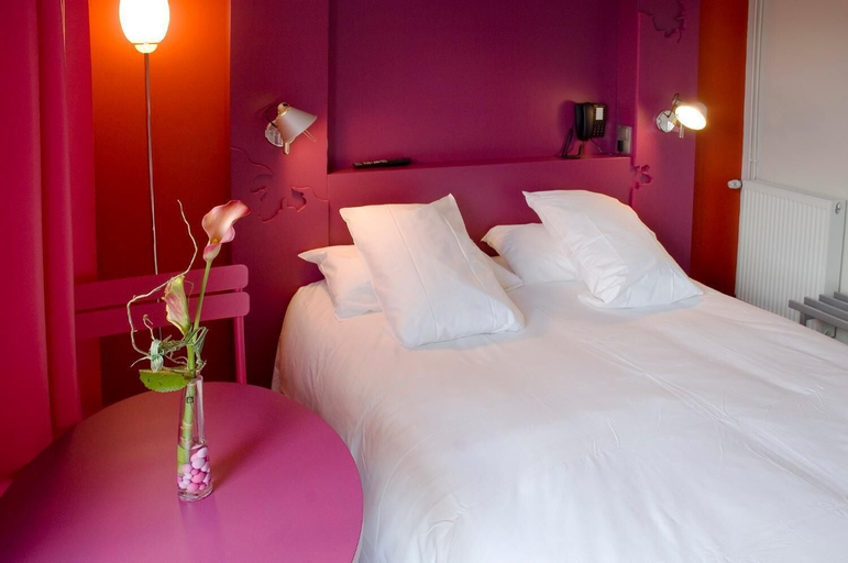 Bedroom 2, Auberge de la Foret, Loire-Atlantique