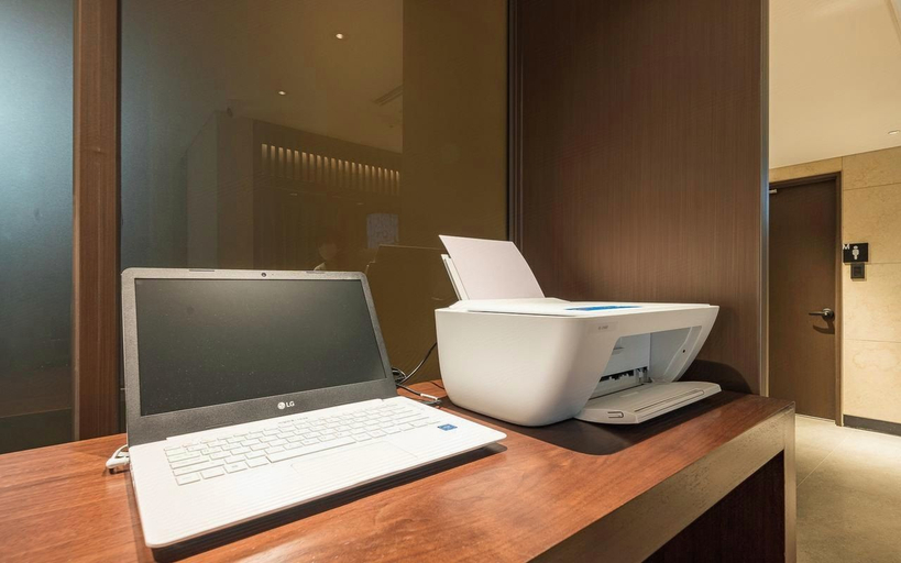 Others 3, True Hotel, Changwon