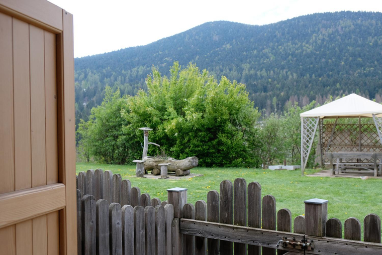 Others 5, B&B Longanorbait, Trento