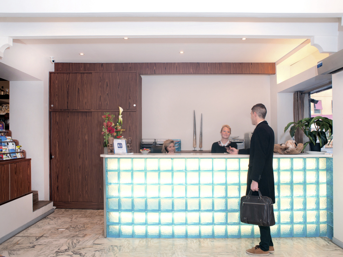Public Area 2, Hotel Esprit d`Azur, Alpes-Maritimes