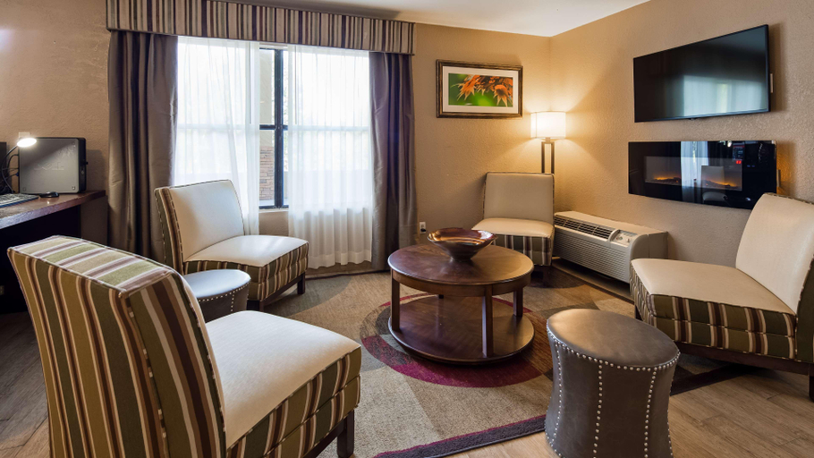 Public Area 2, Best Western Pine Springs Inn, Lincoln