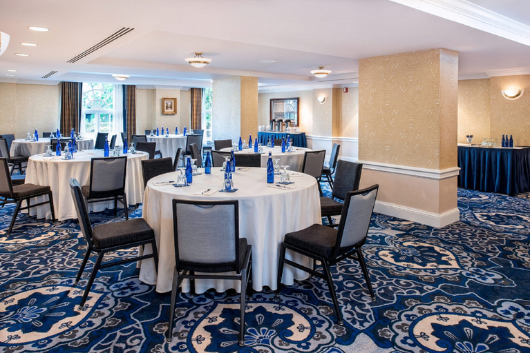 Food & Drinks 2, Phoenix Park Hotel, Washington D.C.