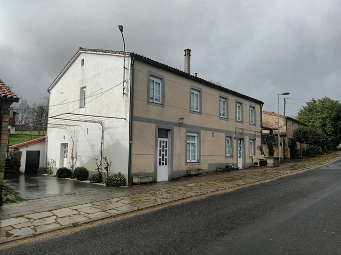 Others 5, CASA DAVID-con cuadras para caballos, A Coruña
