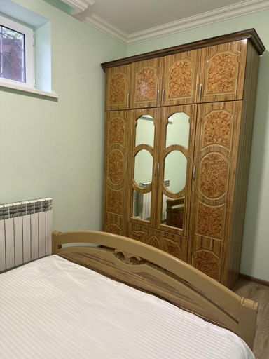 Others 2, Art`s Family Guest House with shared backyard and pool, Yerevan