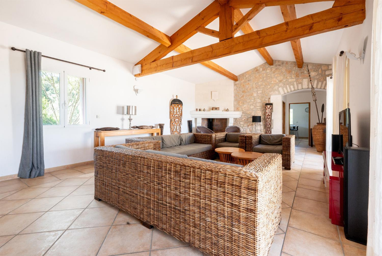 Others 3, 30VENTSA Villa Mistral, Gard
