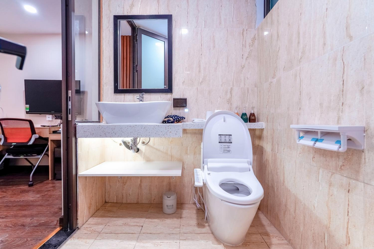 Bathroom 8