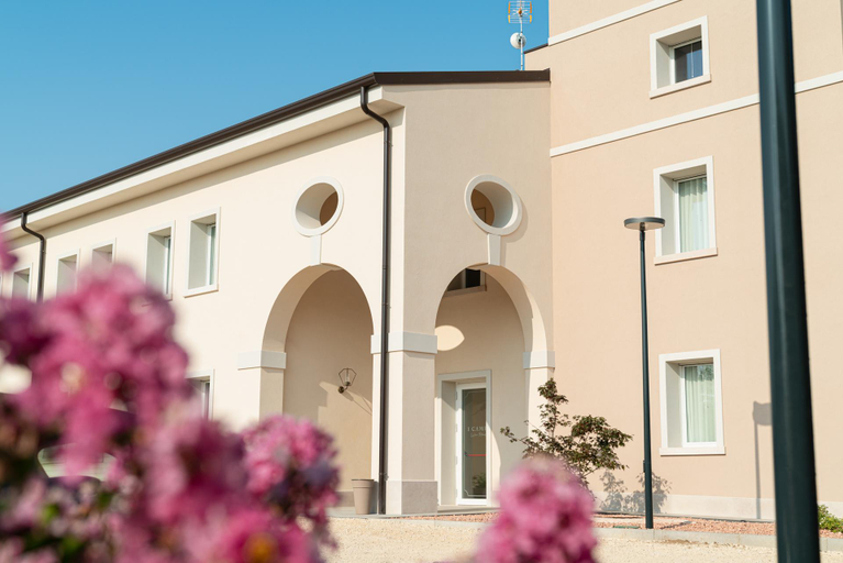 Exterior & Views, I Campi Wine Relais, Verona