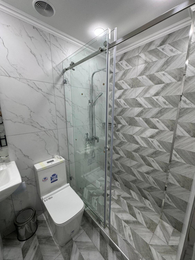 Bathroom 3, Astoria Boutique, Samarkand