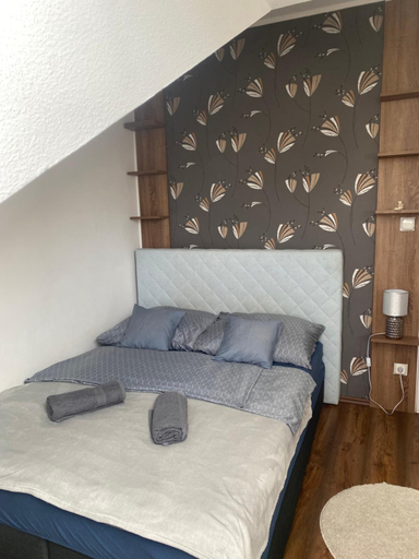 Others 3, Viztorony Apartmanok Siofok, Siófok