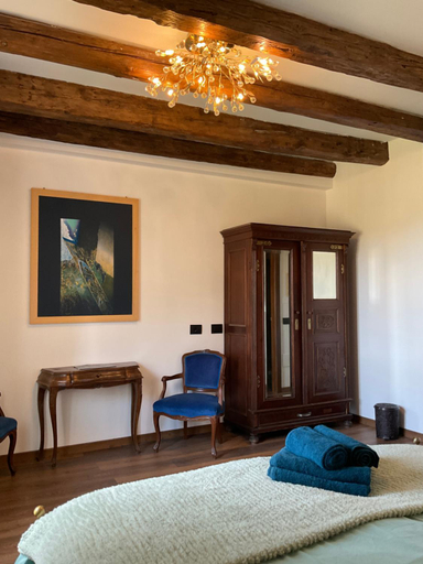 Bedroom 15