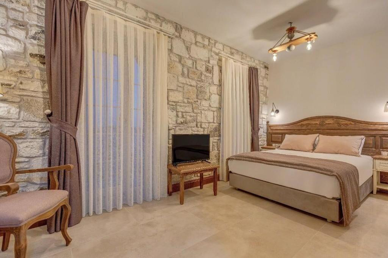 Bedroom 2, Navalia Otel, Foça