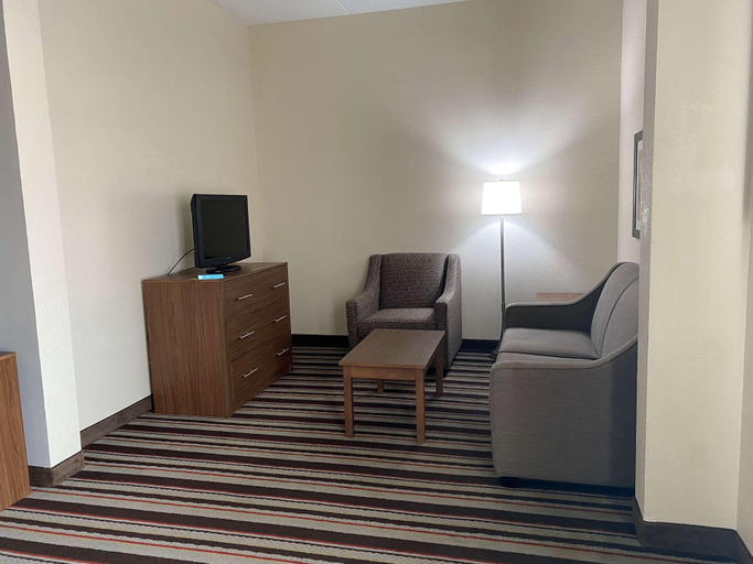 Exterior & Views 2, City Express by Marriott Danville, Danville