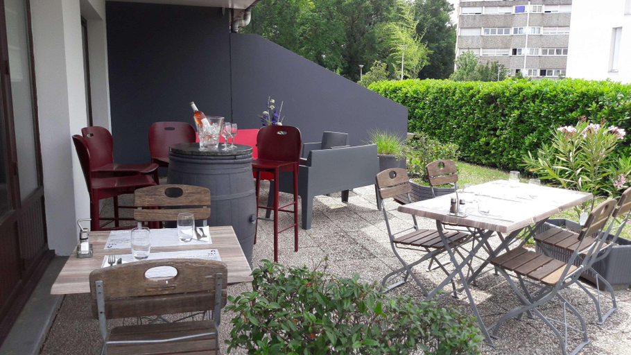 Exterior & Views 2, Campanile NATURE - Bordeaux Ouest Le Bouscat, Gironde