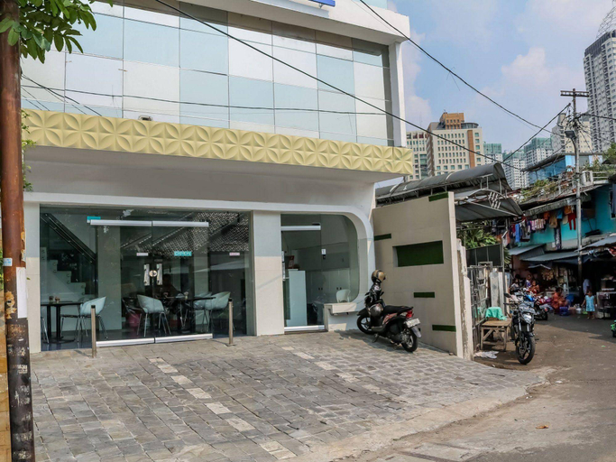Exterior & Views 1, City Villa Jakarta, Central Jakarta