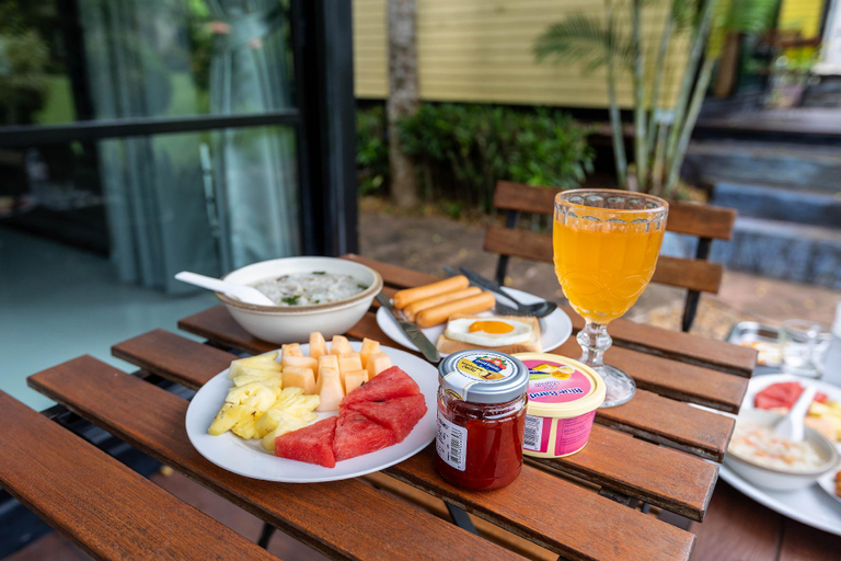 Food & Drinks 5, Jaris Cottage, Pak Chong