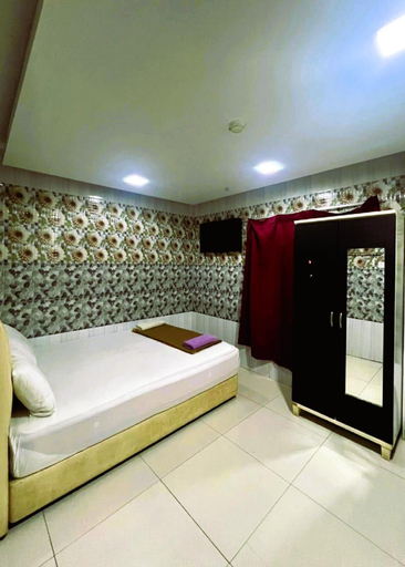 Bedroom 9