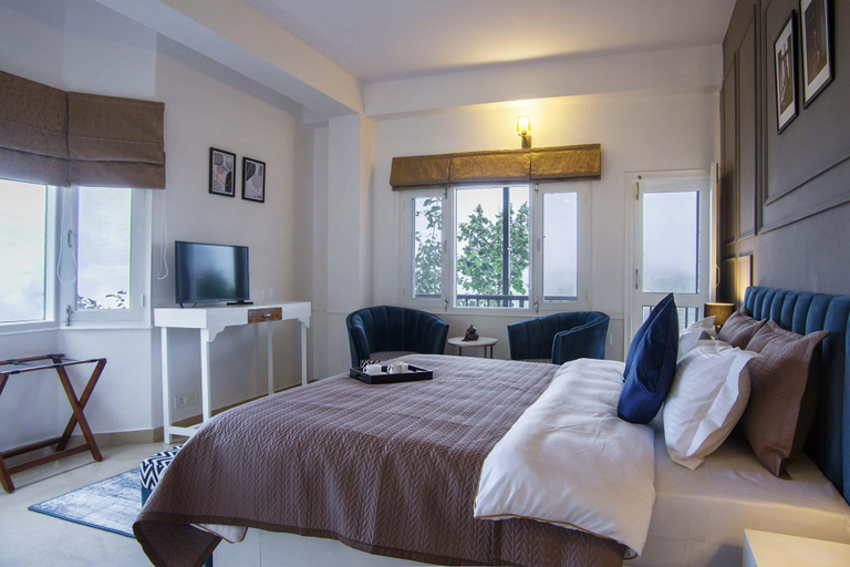 Others 3, StayVista at Eastbury, Shimla