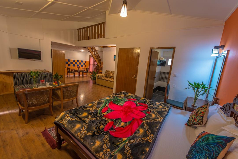 Others 5, Hotel D' Chalet, Kullu
