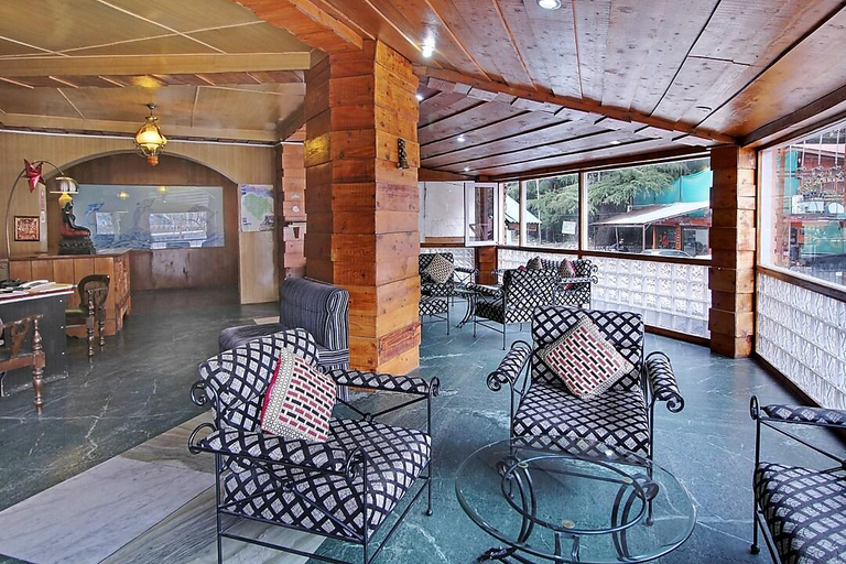 Others 4, Hotel D' Chalet, Kullu