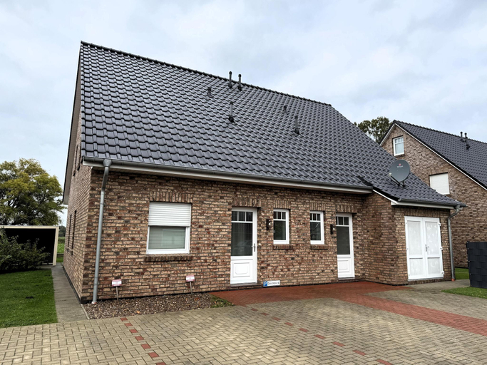 Others 5, Ferienhaus mit Garten, Aurich