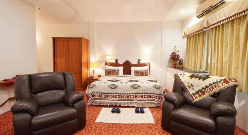 Others 3, Thongsomboon Club Hotel, Pak Chong