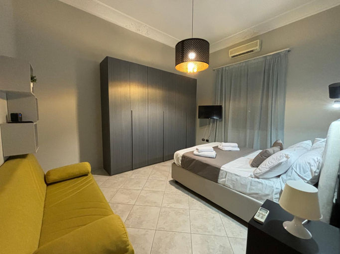 Bedroom 4, Dimora71, Napoli