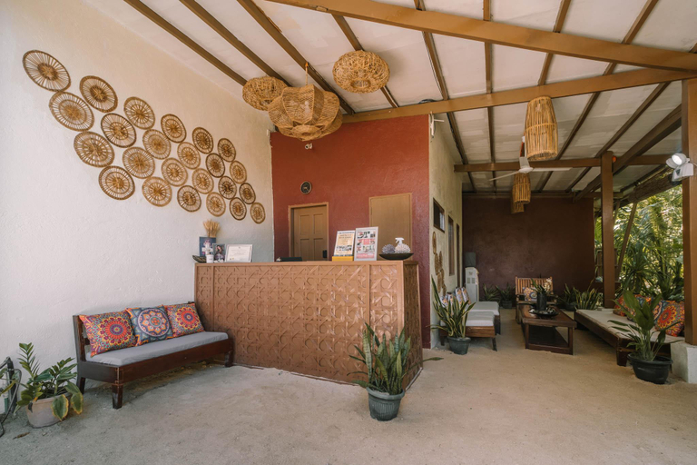 Others 2, Coracasa bed and breakfast, General Luna