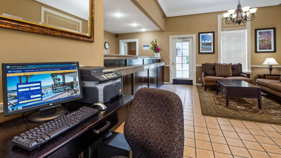 Public Area 2, Best Western Lakewood, Pierce