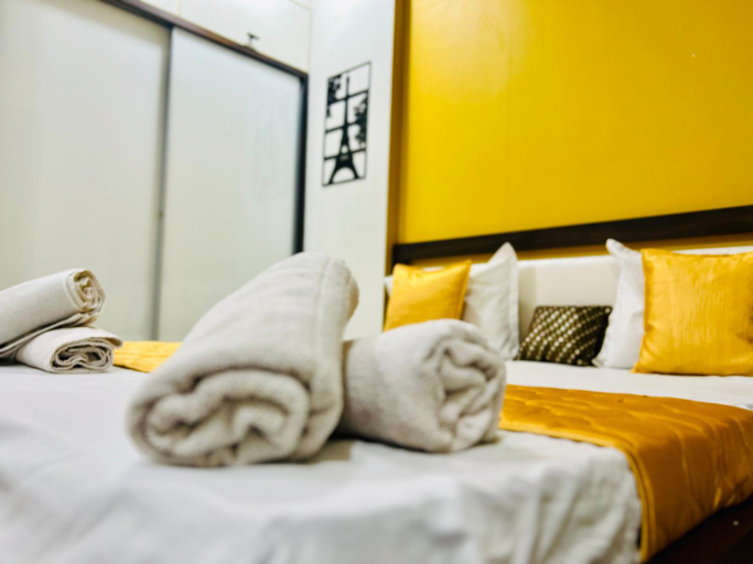 Others 5, 7 Seasons Palm Suite with Sky Orbit, Balcony, Swimming pool, WIFI, Playground, Rajkot