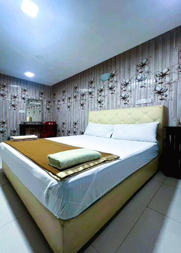 Bedroom 6