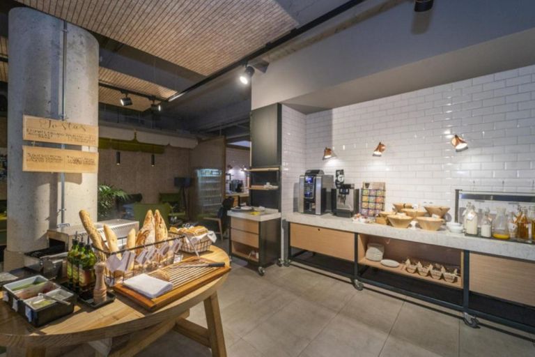 Food & Drinks 4, Artiem Madrid, Madrid