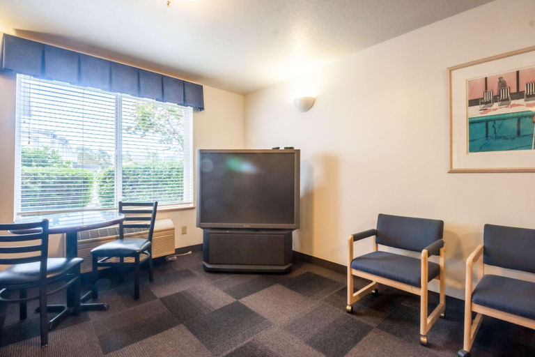 Public Area 2, Motel 6 Seaside, Clatsop