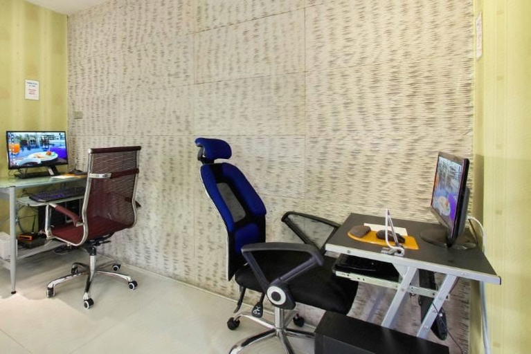 Others 3, Bally Suite Sukhumvit, Khlong Toey