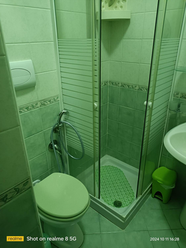 Bathroom 2, Da Francy B&b, Napoli