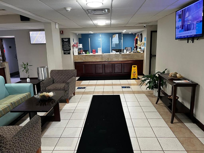 Public Area 3, Baymont by Wyndham Monroe Ohio, Butler