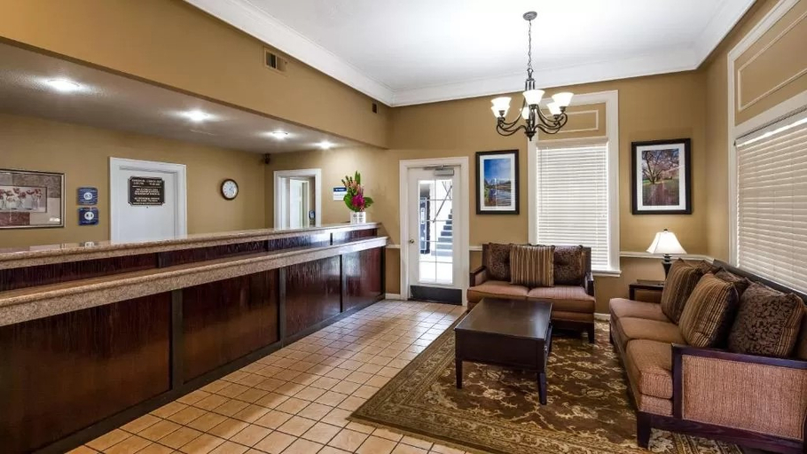 Public Area 2, Best Western Lakewood, Pierce