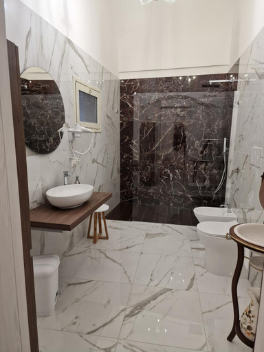 Bathroom 4, La Corte dei Sarti, Lecce