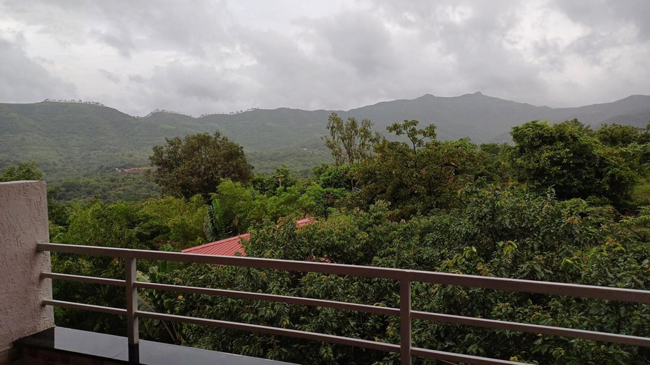 Others 3, Machan Studio Villa, Pune
