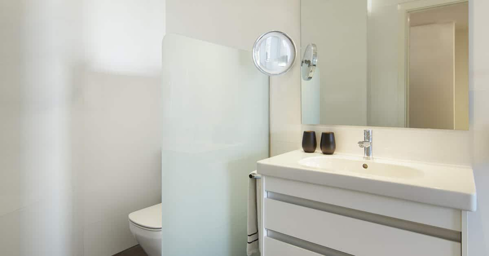 Bathroom 5, Melia Palma Marina, Baleares