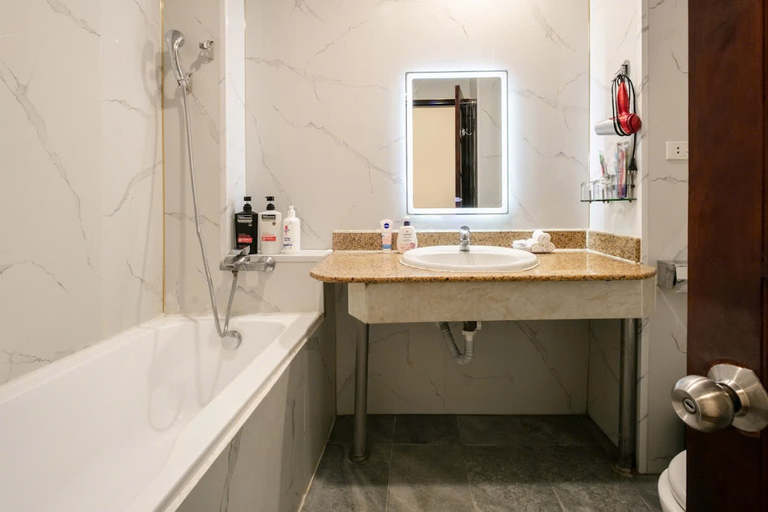 Bathroom 3, A25 hotel - 26 Hang Non, Hoàn Kiếm