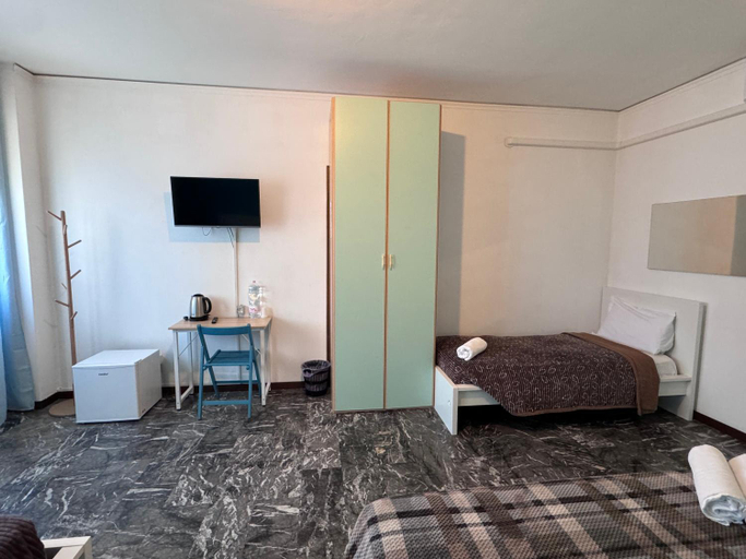 Others 3, Mestre Residence, Venezia