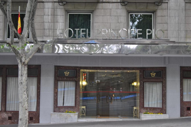 Exterior & Views 2, Hotel Principe Pio, Madrid