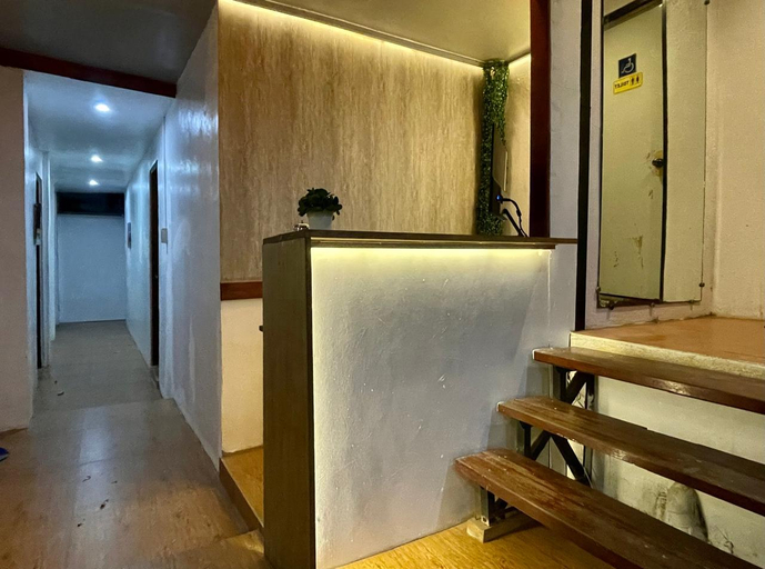 Others 3, Trail Inn, Puerto Princesa City