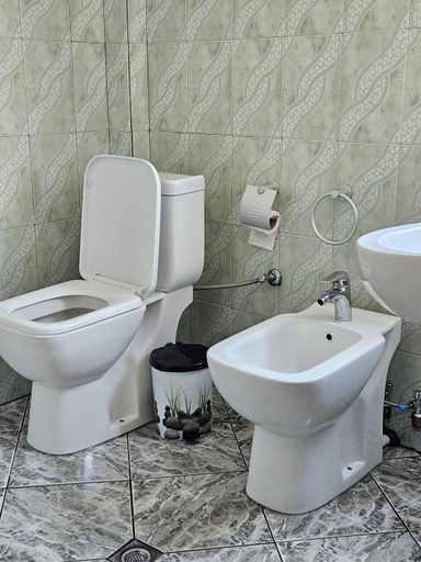 Bathroom, Seaside Bliss 2, Kavajës