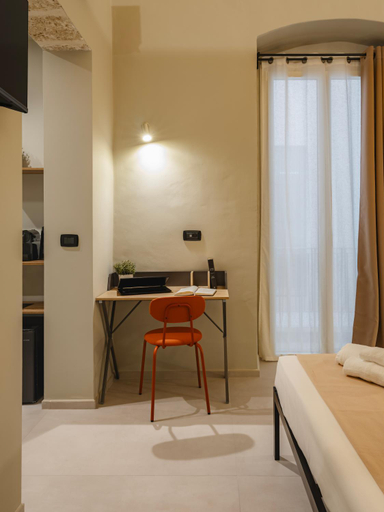 Others 4, Almica24, Bari