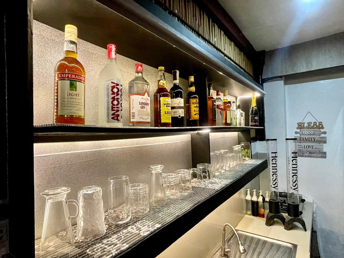 Food & Drinks 5, Trail Inn - Puerto Princesa City, Puerto Princesa City
