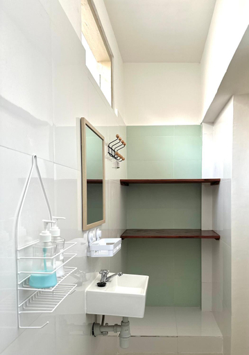 Bathroom 2, Ijen Haus, Banyuwangi